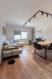 2BR at Artist's Palace - Skanderbeg Square Views - 5