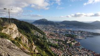 Modern apartment by the sea - 2