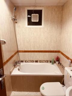 Elegant Studio Near Sahara Centre - Dubai Border - 1