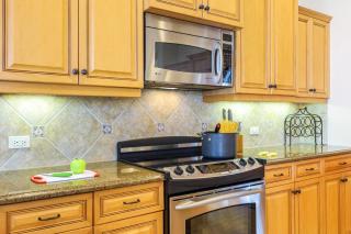 Waterfront home with pool, spa and boating access - 1