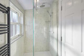 Host & Stay - Ross's View - 5