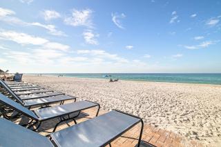 Beach House Resort 3 - 8