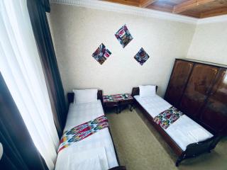 Omar Family resort in the heart of old city - 9