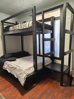 Palm Villa Hostel - 4