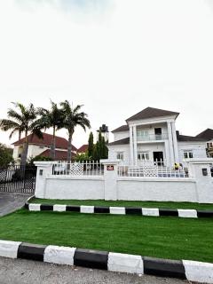 Tranquility luxury hotel and apartment - 6