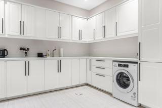 Modern 2BR Apartment in King Salman Area NZL277 - 7