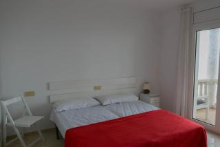 3 bedroom apartment w sea views in Aiguafreda Begur H25 - 2