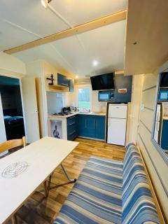 Loggia Confort Clim 2ch 5per Puy duFou - 4