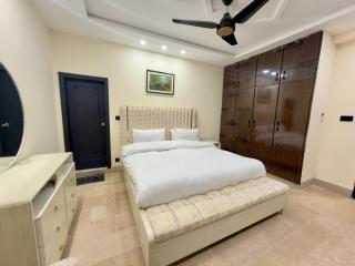 Gateway Residency F-6 - 5