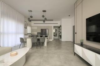 The most special 4-BDR penthouse in the Krayot - 2