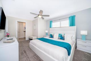 4393MO TOWNHOUSE 5 BEDROOMS & 4 BATHROOMS + POOL - 7