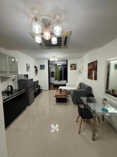 Lotus suite at Taragon Residence - 4