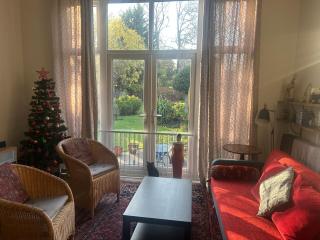 Spacious Holiday Home! - 5