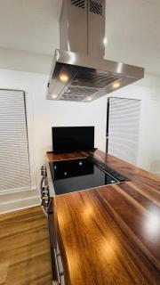 Perfect staycation in Ohio City, walk to W 25 st - 7