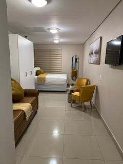 The Golden Nest Umhlanga Ridge - Durban - 7