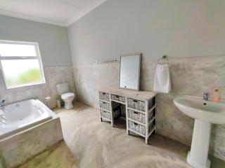 The Fifth Tee Villa - 5