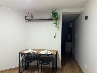 Capital 307 - Sala, Cozinha e Quarto com Banheiro - 9