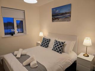 Clifden Town Centre Apartment - 8