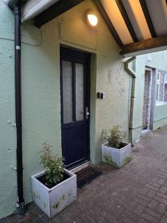 Clifden Town Centre Apartment - 5