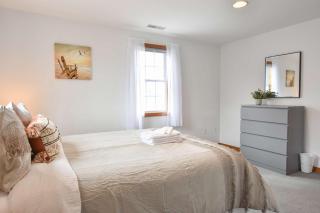 12218 - Beautiful Views of Cape Cod Bay Access to Private Beach Easy Access to P-Town - 2