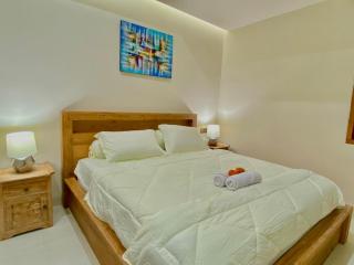 quiet villa with private pool in canggu - 3