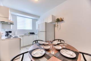 NDG & Montreal getaway - 6