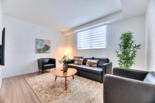 NDG & Montreal getaway - 8