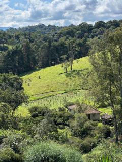 Linda vista para as montanhas a 5 min da cidade - 8