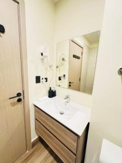 Spacious cozy apartment with terrace - 2