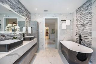 Fox Private Resort-Heated Pool, Spa-Downtown&Beach - 4