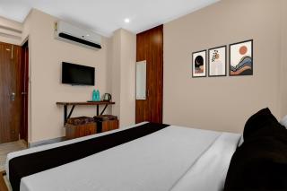 Super Collection O Netaji Metro Station Kolkata Formerly Mahamaya Step Inn - 6