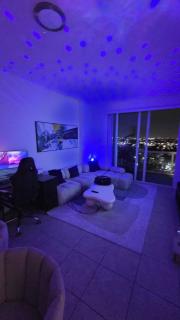 Penthouse apartment luxury Miami by Miami river - 0