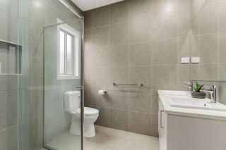 Beautiful Modern Home Minutes from Bendigo CBD - 5