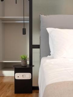 Apollo Sunlight Suite - 3