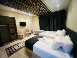 The moon pyramids view - 6