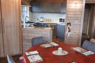 Alpaca Farm- Valley Views- Sleeps 4- Parking- Pets - 6