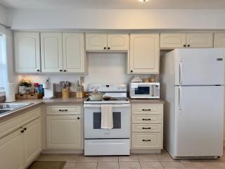 Steps to the Sand - Private Beach Access & BBQ Grill - 5