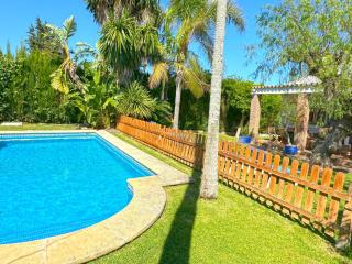 Villa Buganvilla Conil - SOLO FAMILIAS - 1