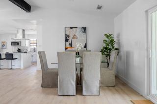 Plano Comfort with 4 Bedrooms - 3