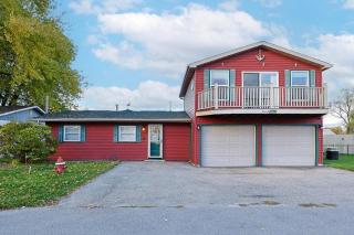 Catch on the Canal - Waterfront Getaway Near Casino, Dining & Entertainment - 0