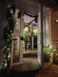 Hide Hub Guest Apart - 6