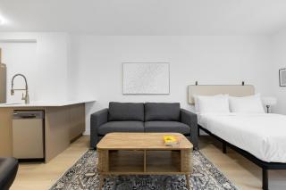 Le Mistral Modern Studios - 3