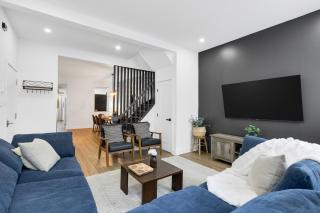 Downtown Penthouse 2 Level-4BDRS-8Guests - 9