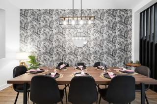 Downtown Penthouse 2 Level-4BDRS-8Guests - 6