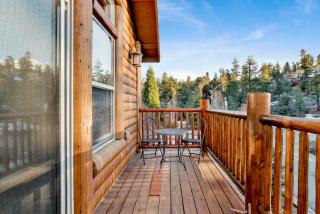 Morning Star Log Cabin at Big Bear Ultra-Modern Castle Glen Mountain Chalet - 2