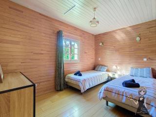 Chalet Tulasi, douceur et sérénité à Eysus - 5