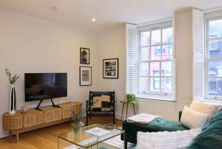 Brick Lane Duplex Styled Living in the Heart of Shoreditch - 4