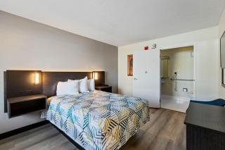 Motel 6 Las Vegas, NV - Strip - 1