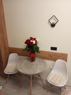 Апартаменти,площа соборна14 - 6