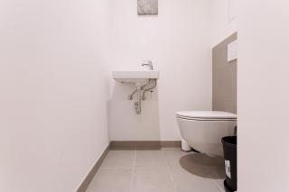 Luxury Ground Floor Apartment - 6